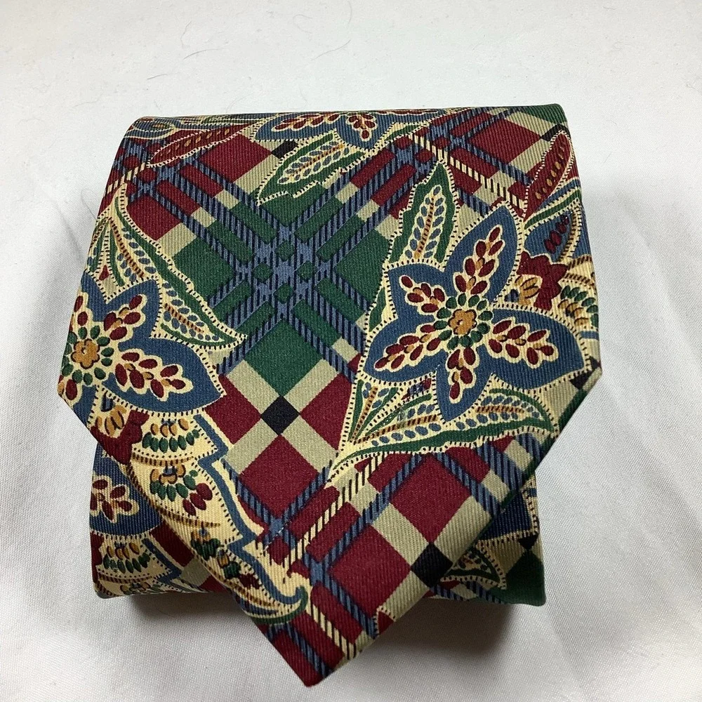 Tom James Silk Tie Red Green Floral Geometric Mens Necktie Made in USA‎